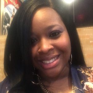 Meet your Posher, Tiara